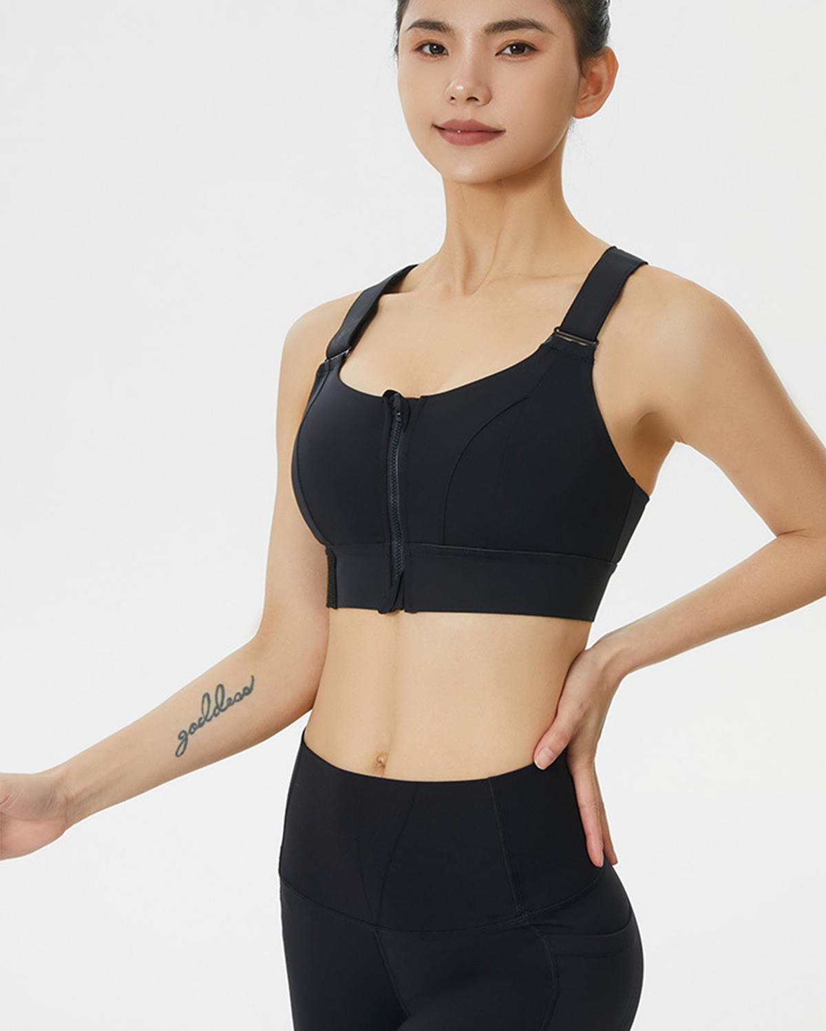 Ultimate Adjust Ease Sports Bra